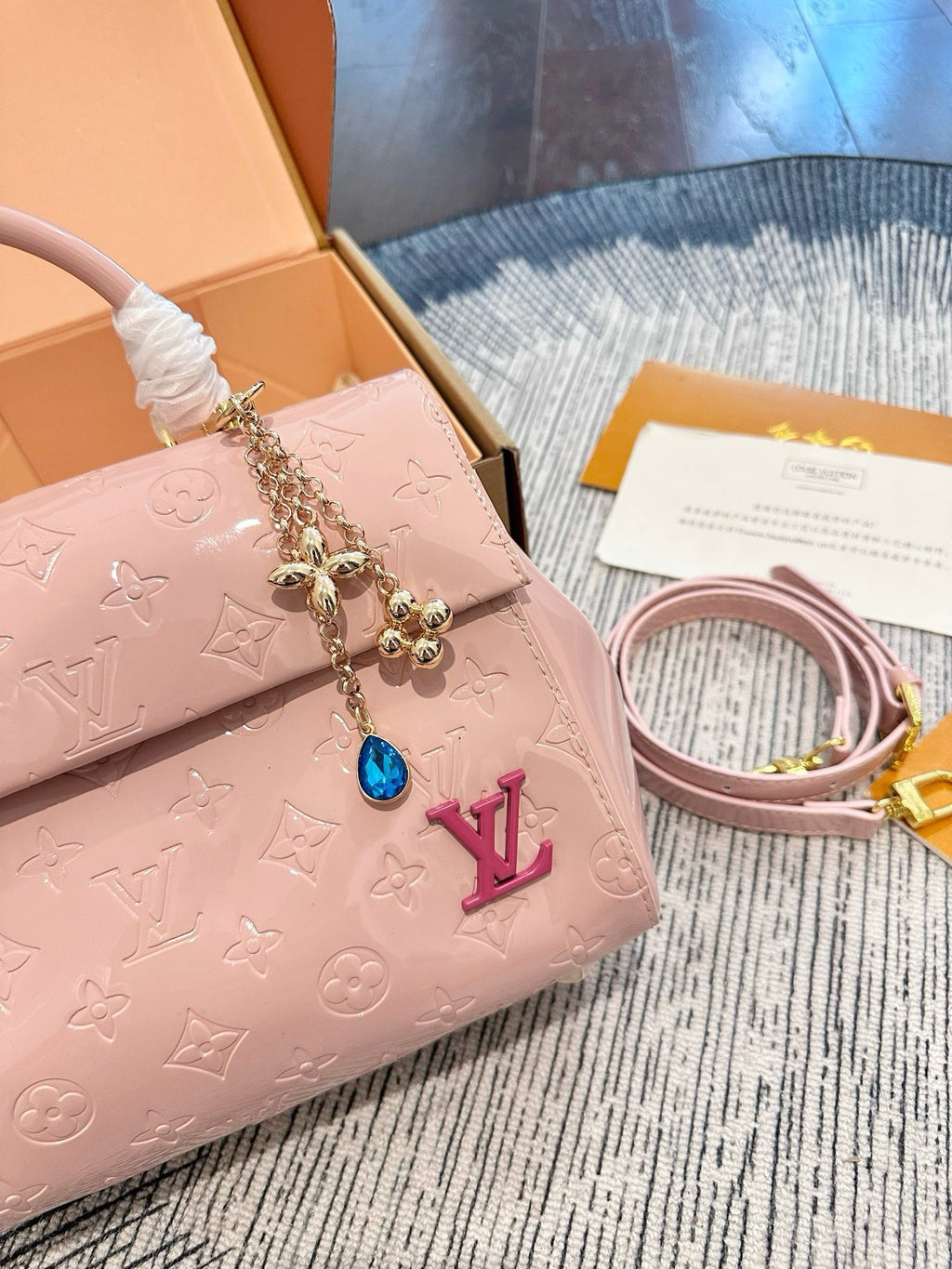 L 26ss  Women's Hand Bag CWT1326080708