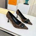 New toe with logo, mid-heeled shoes XC16042710