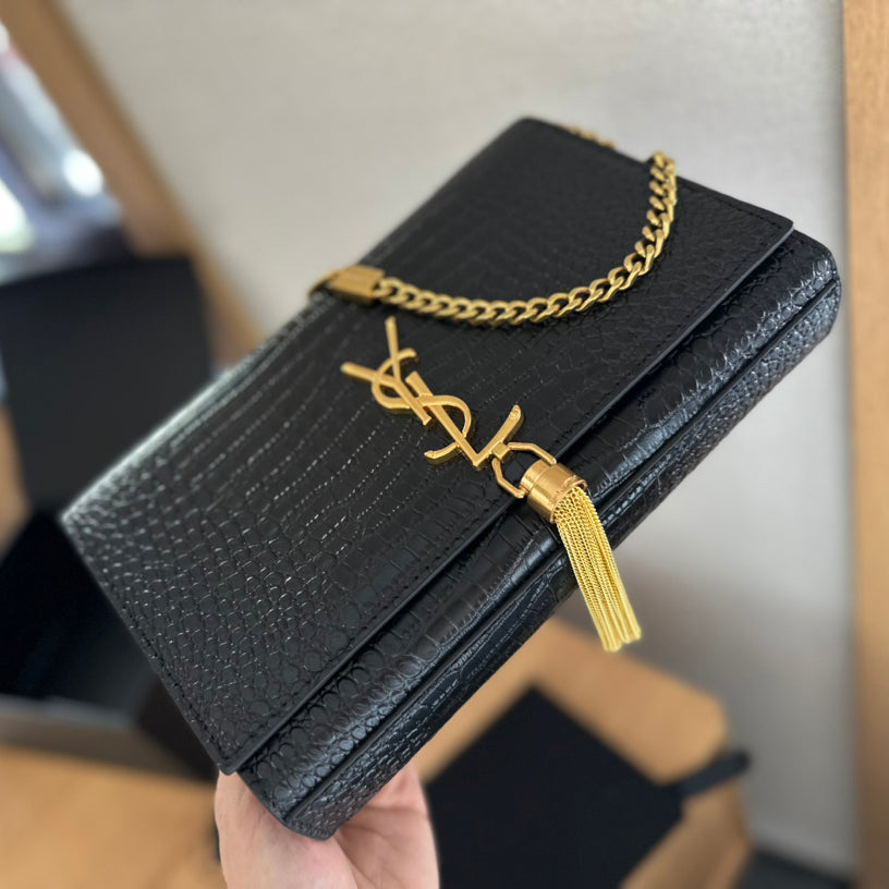 Flip chain tassel bag 1824042601
