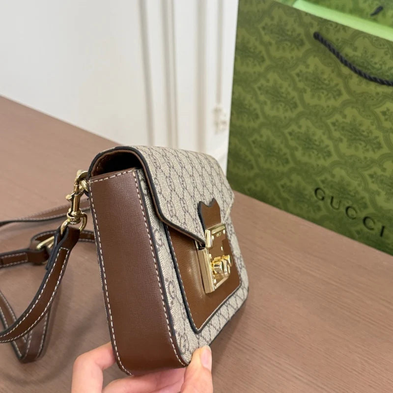 New Fashion Women's GG Shoulder Crossbody Bag CWT1326090701