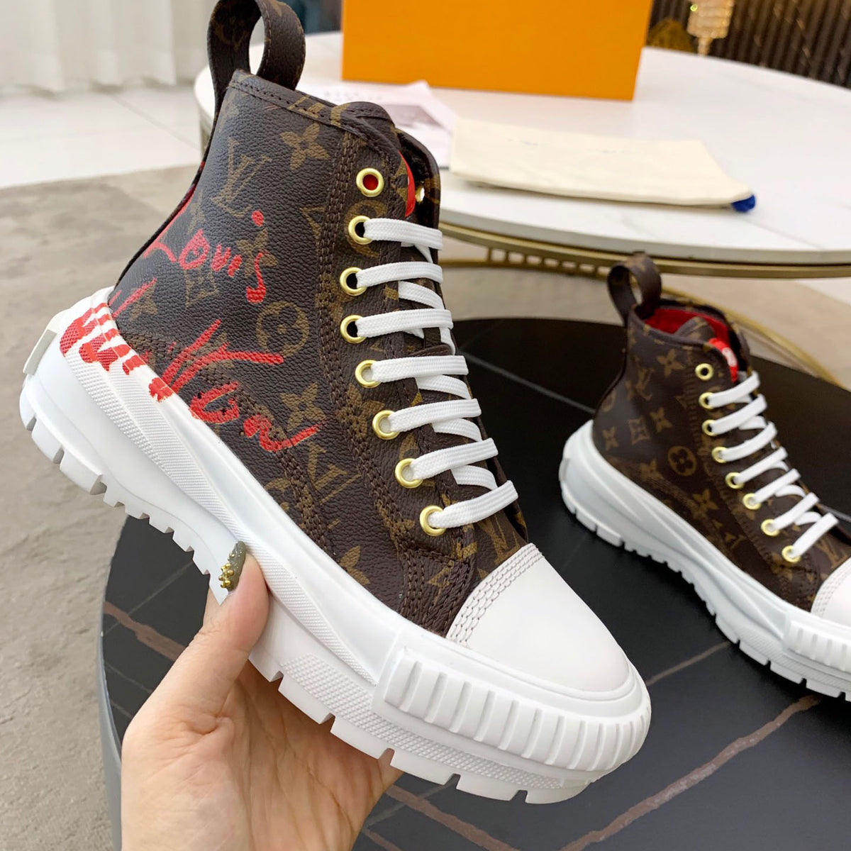 New Fashion Ladies Sneakers  SXC070101