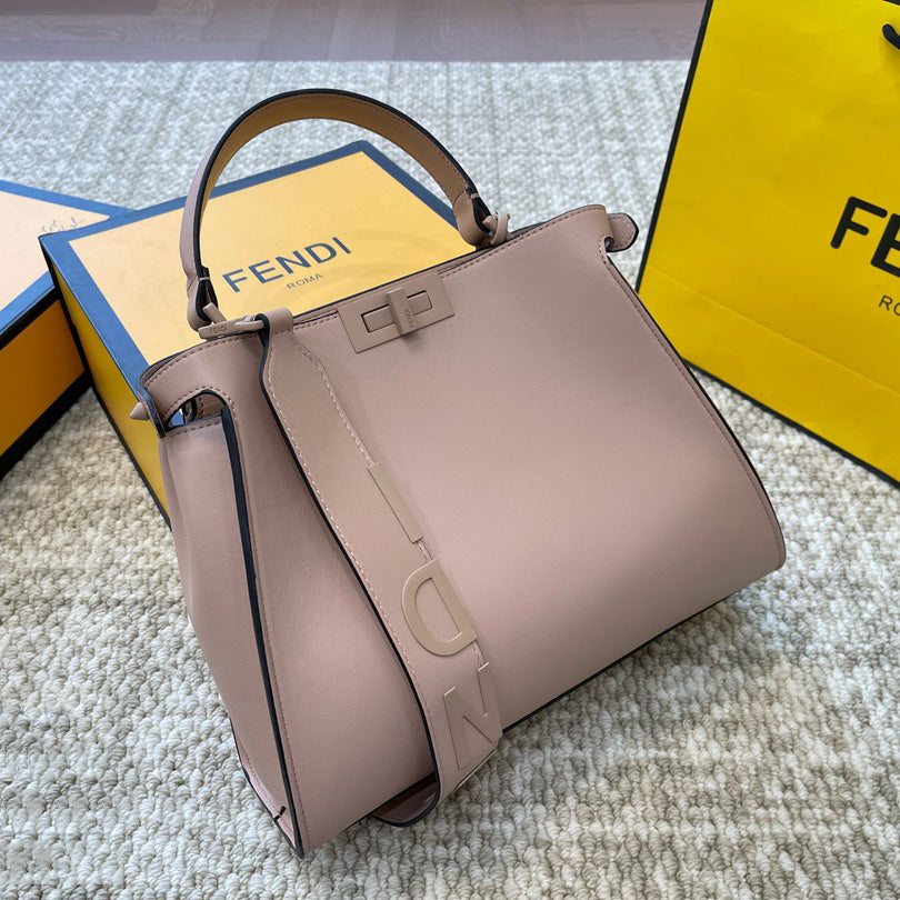 Peekaboo bag 1824062412