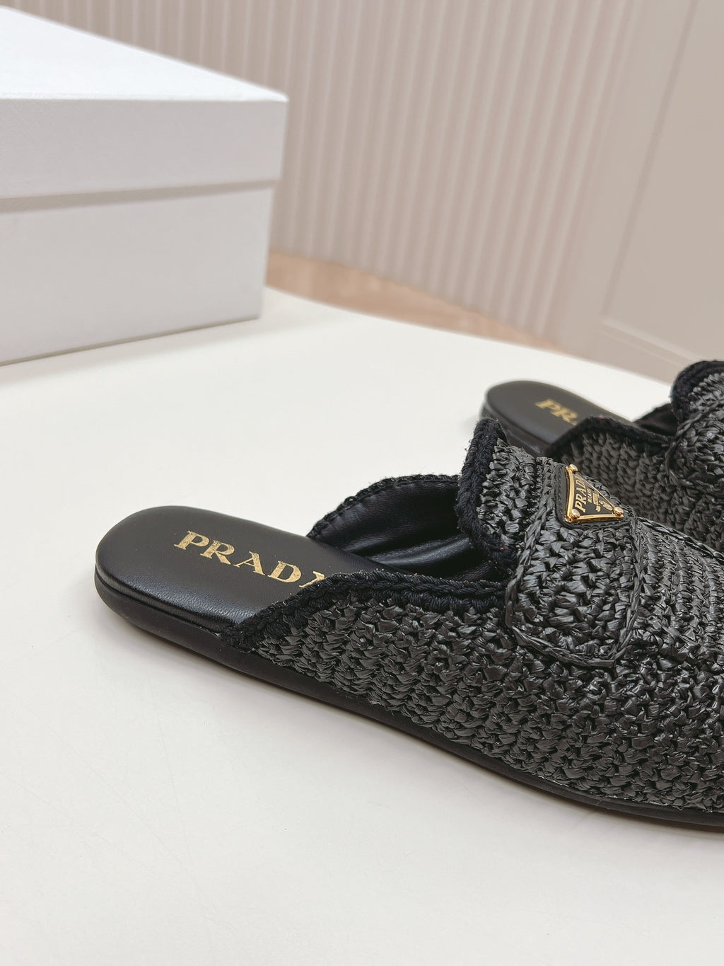 P braided slippers 0724051106