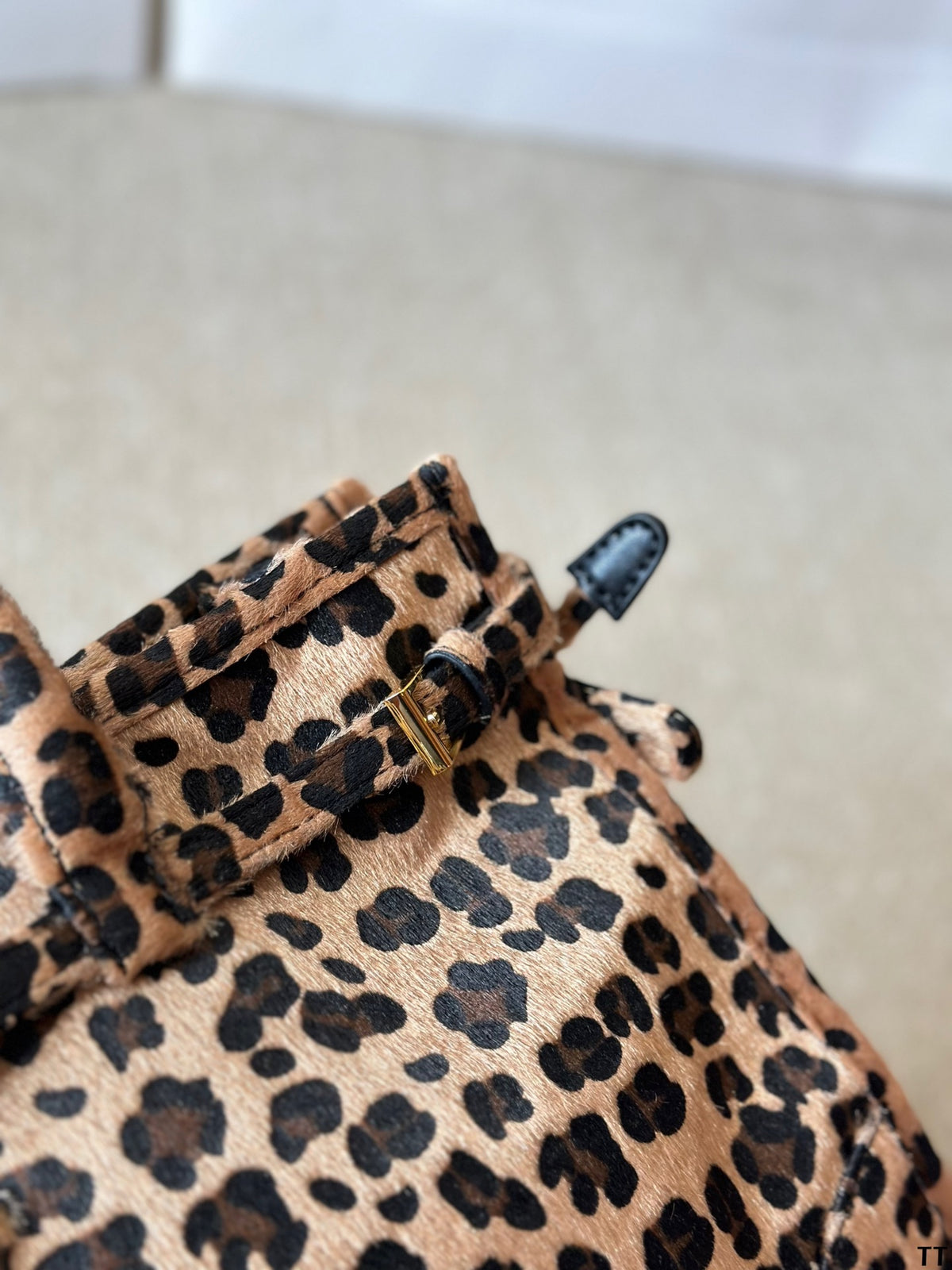 P New leopard print horse hair handbag 0724110404