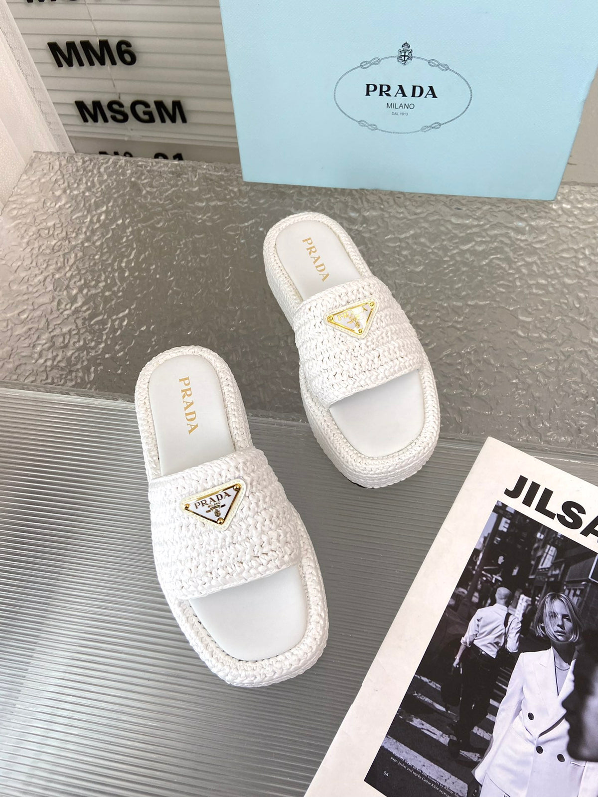 Spring and summer new style woven thick-soled triangle buckle strap slippers 0724032001
