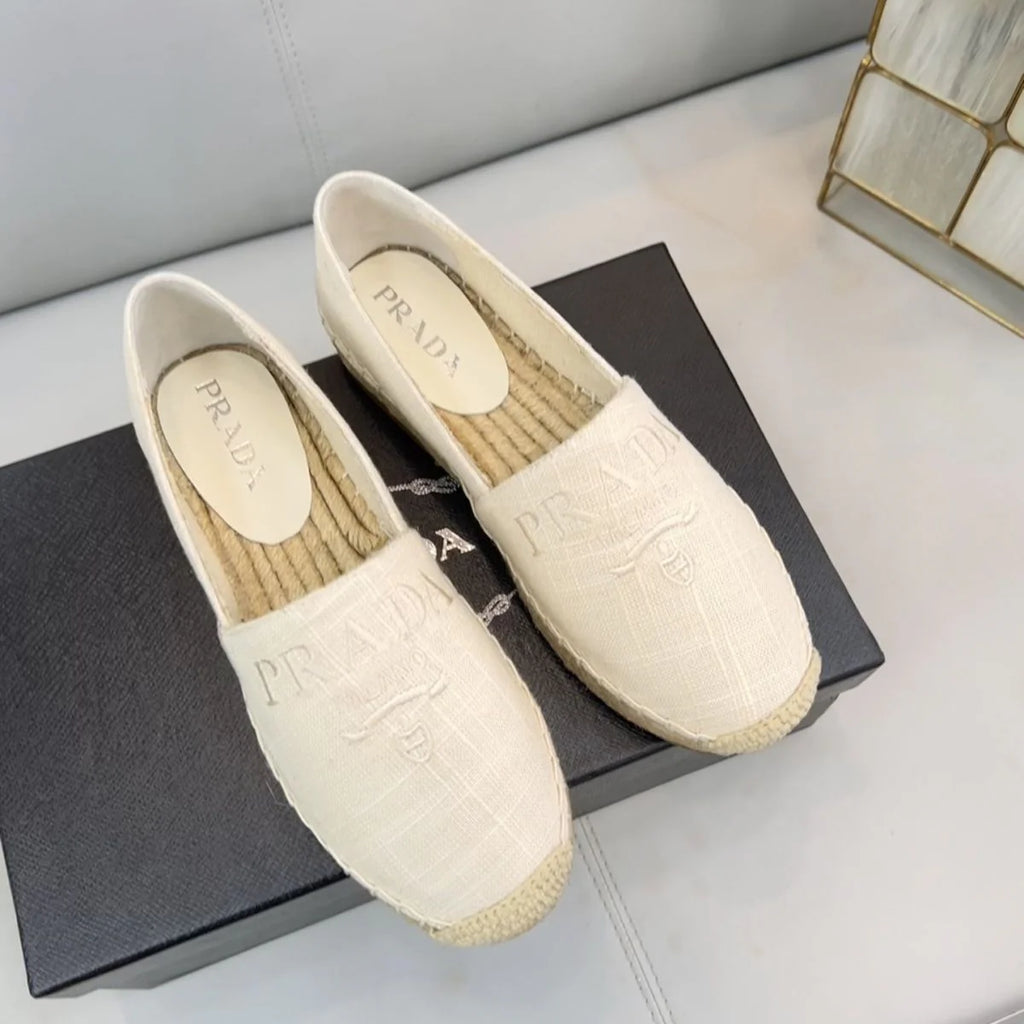 New Lightweight Weaved Embroidered Fisherman Shoes 1024062703