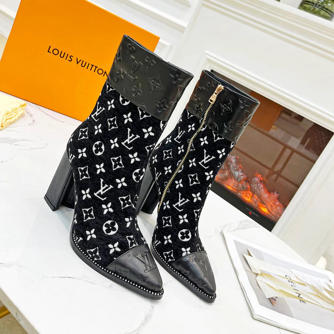New fashion and versatile casual boots 1024011116