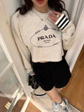 P Retro Triangle Logo Embroidered Logo Crew Neck Sweatshirt 0724022007