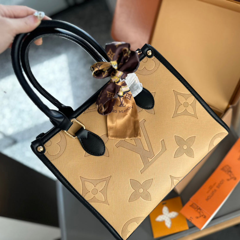 L 24New Onthego East West Tote Bag 1824061202