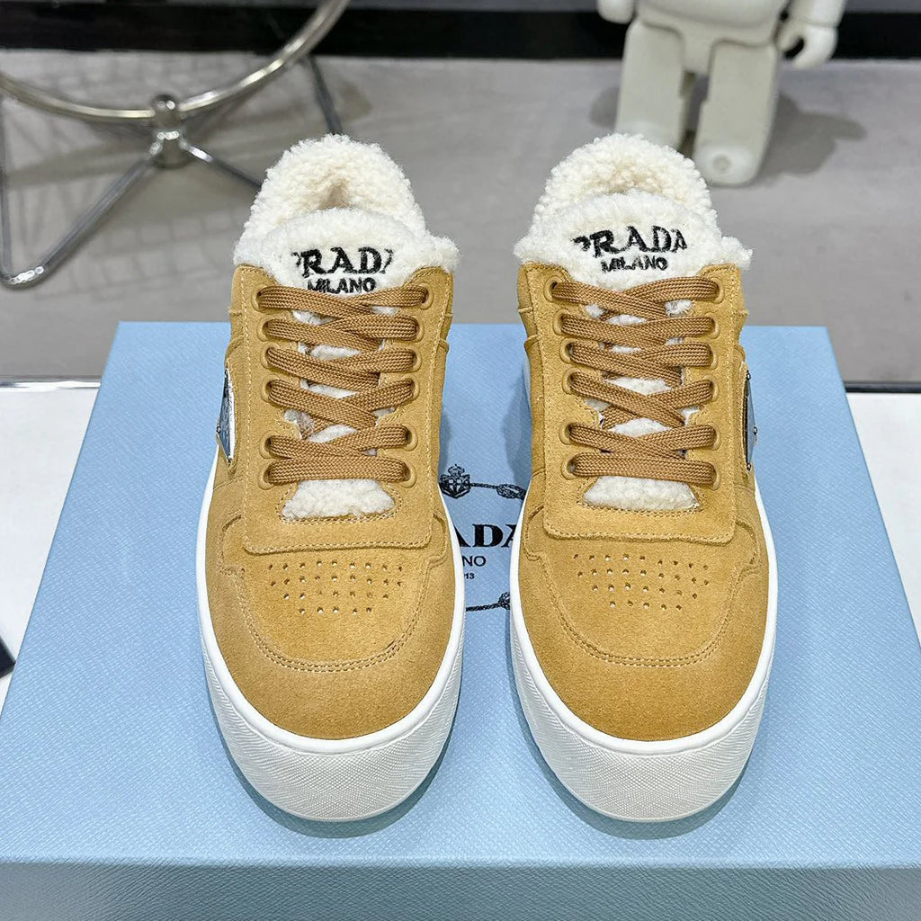 Sponge cake thick soled casual sports shoes 1024101514