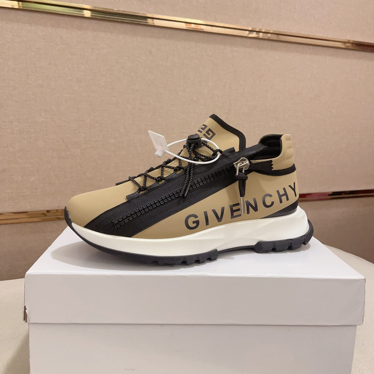 GB Comfortable sneakers 1824070201