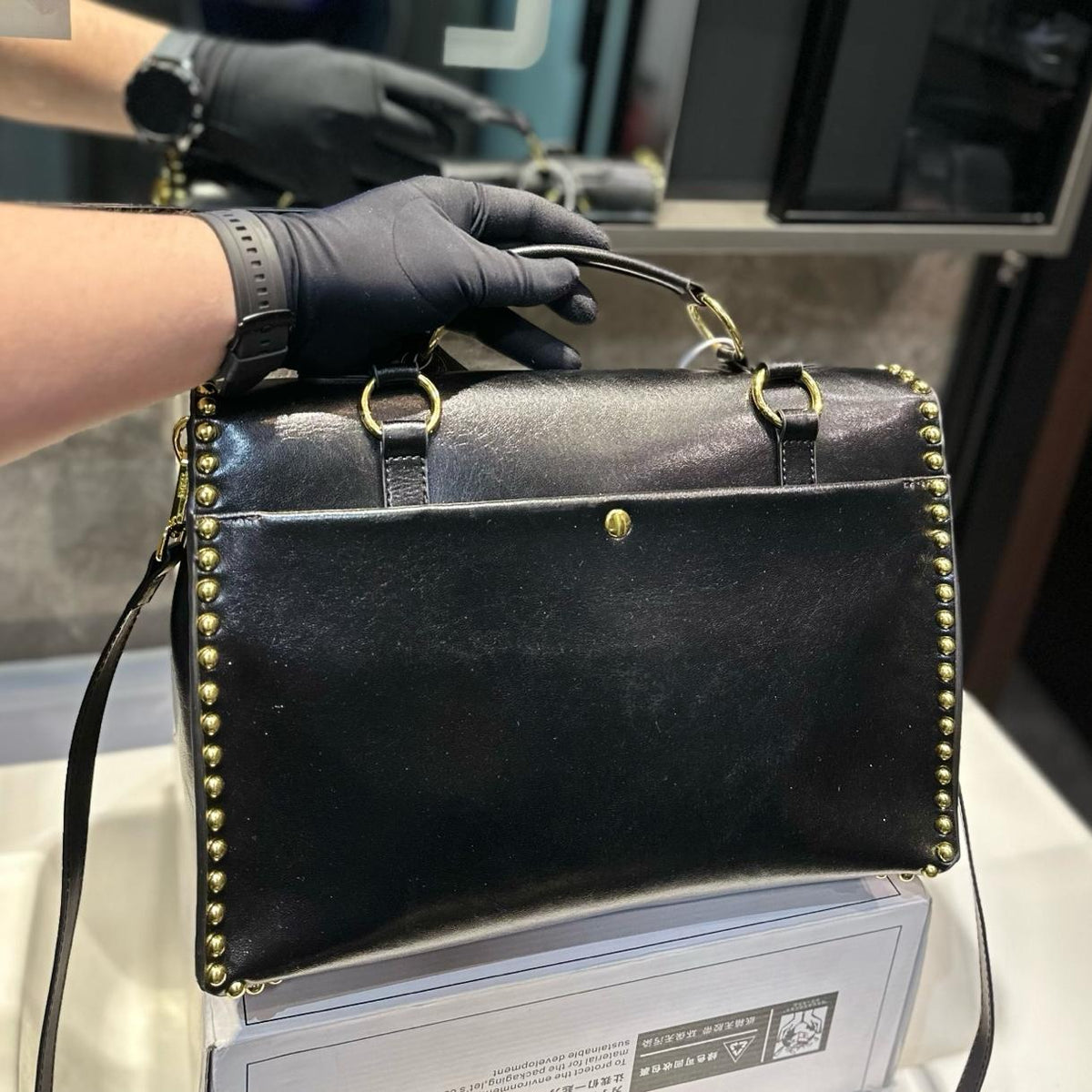 P Fashion Hand-held Crossbody Briefcase 0725031803