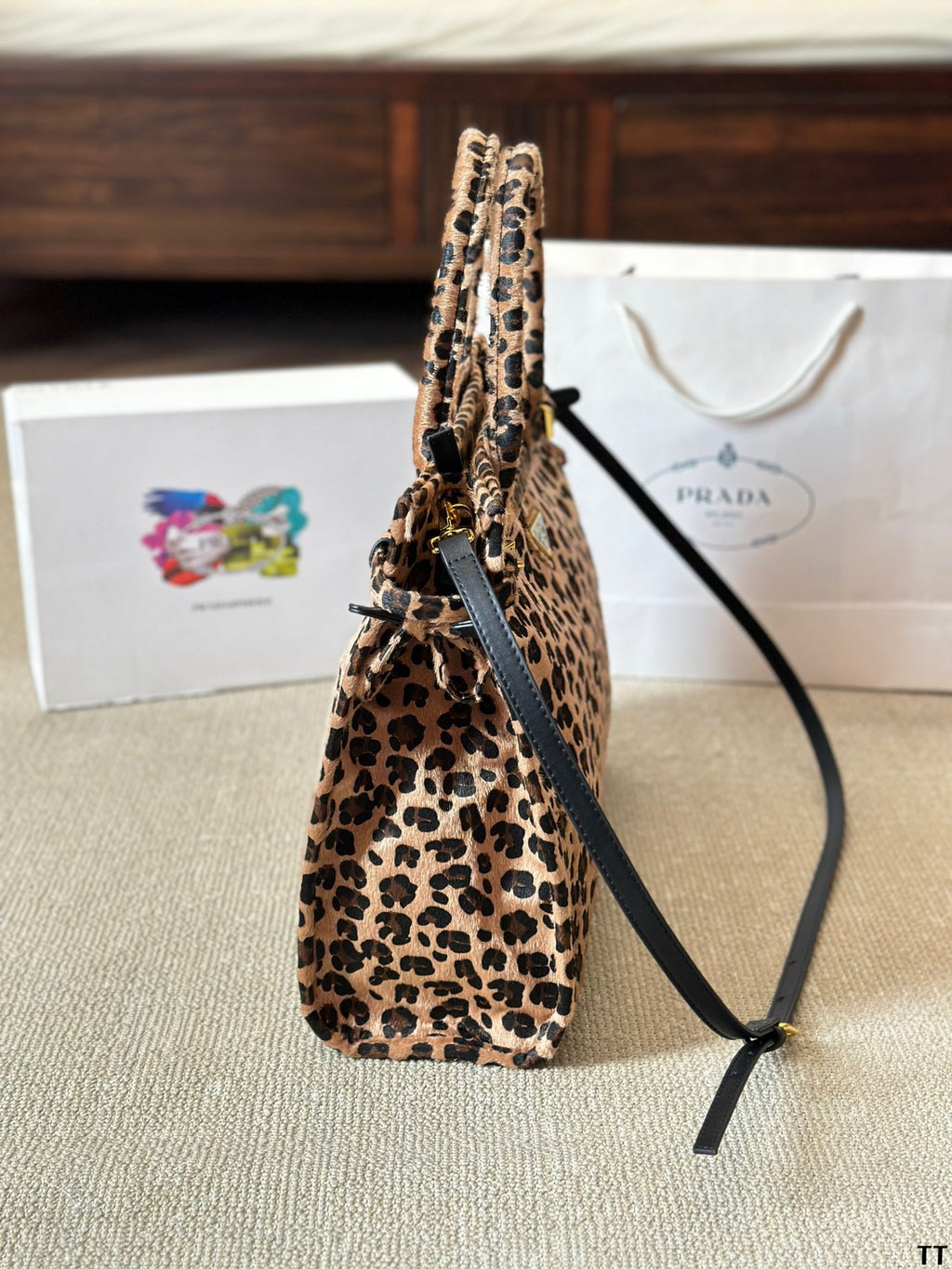 P New leopard print horse hair handbag 0724110404