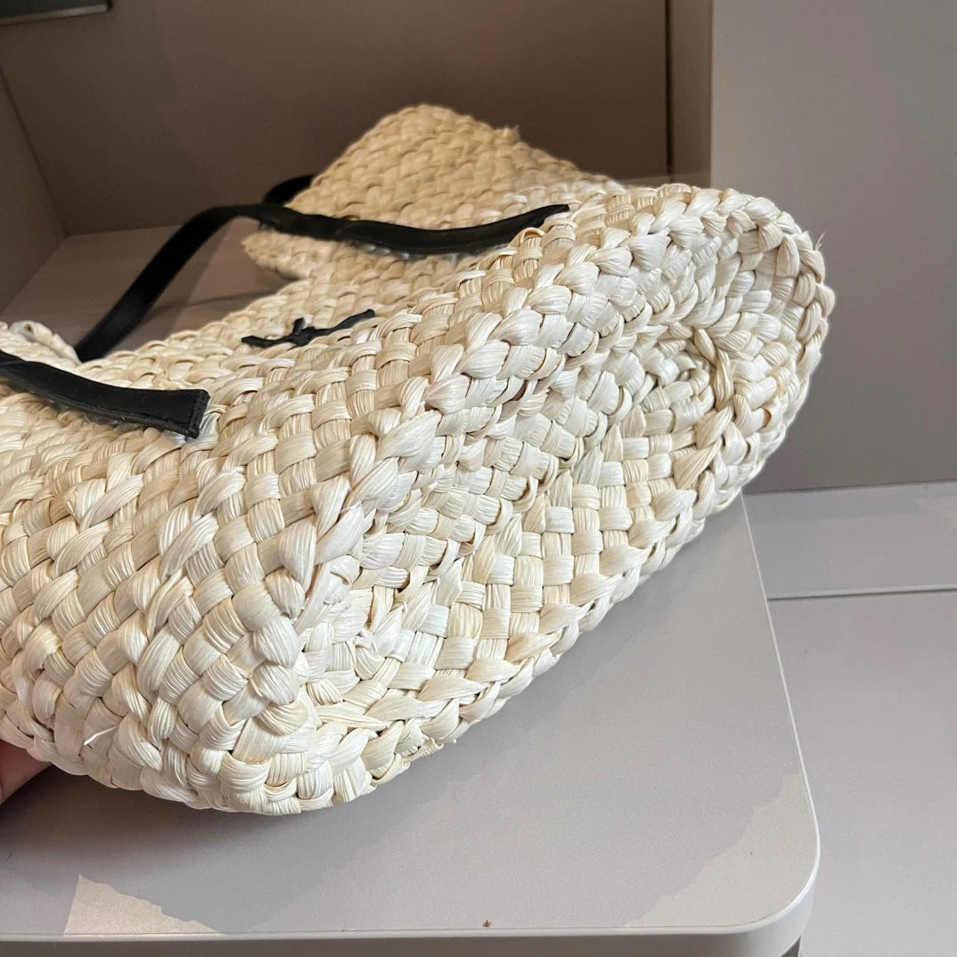 Fashionable and versatile large capacity straw woven shopping bag 1024061717