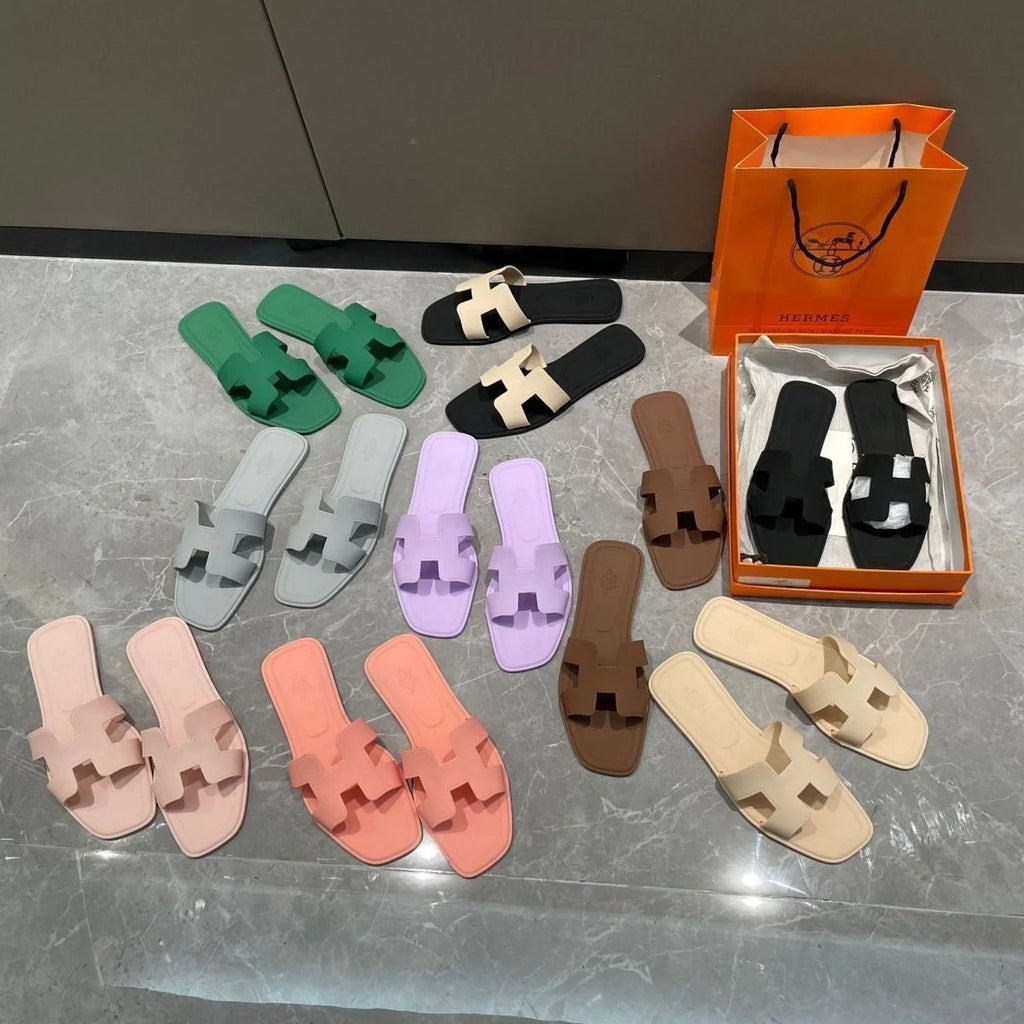 H Family New Flat Slippers 1024062818