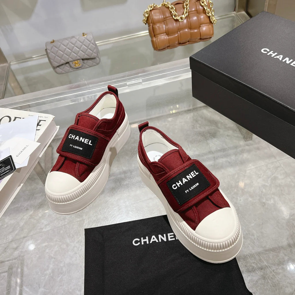 Thick soled canvas cookie shoes 1024092930