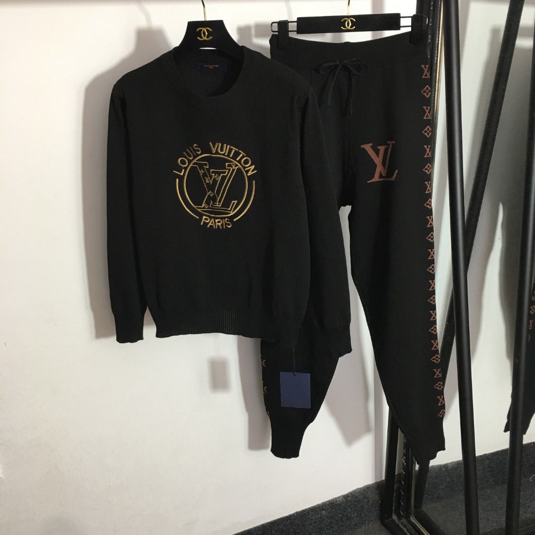 New fashion knitted casual cardigan hooded letter top + knitted pencil pants two-piece suit   S05