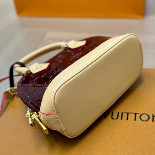 New fashion and versatile crossbody bag 1024101211