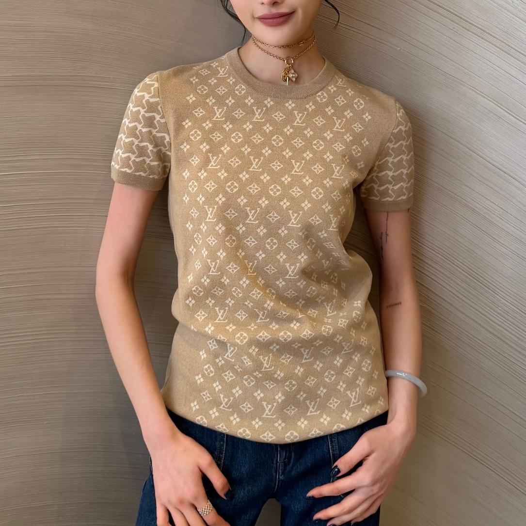 New fashionable short-sleeved knit top 0726010505
