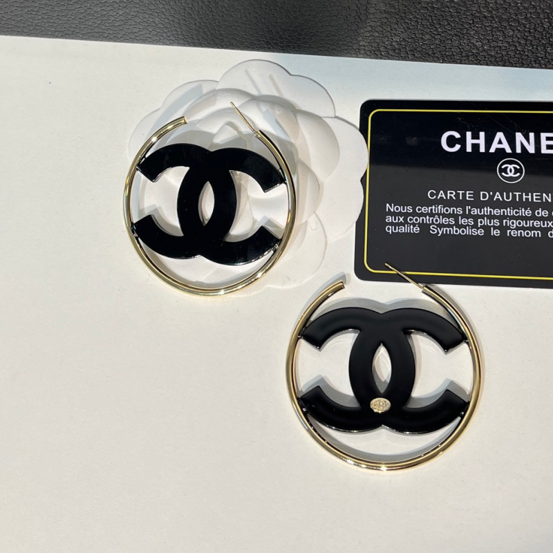 Luxury Women's CC Letter Hoop Earrings XZ1326092806