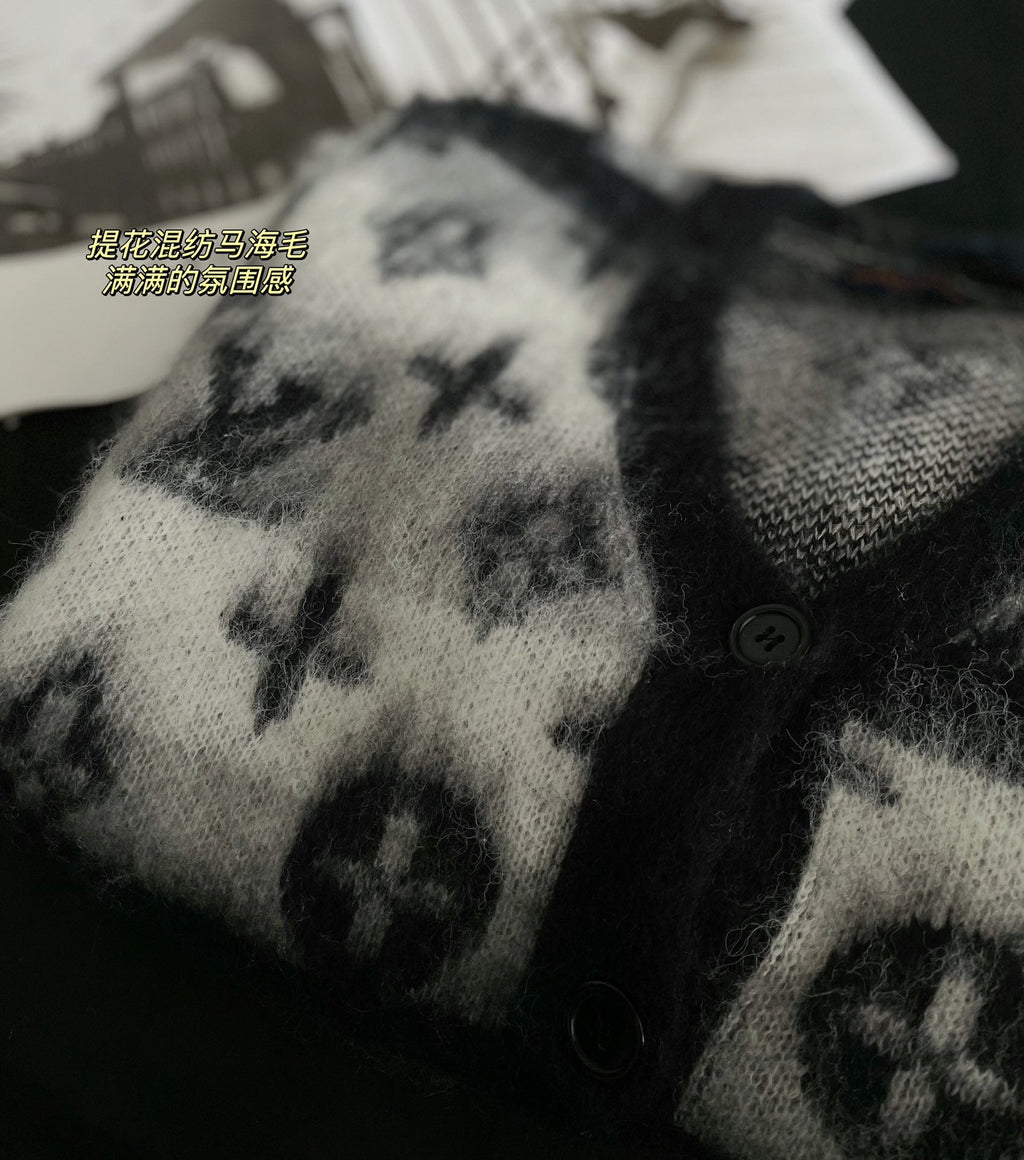 Gradient black jacquard sweater cardigan XC0823101303