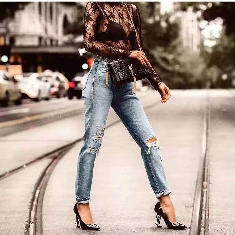 Pointed Trendy And Fashionable High Heels 1023120810
