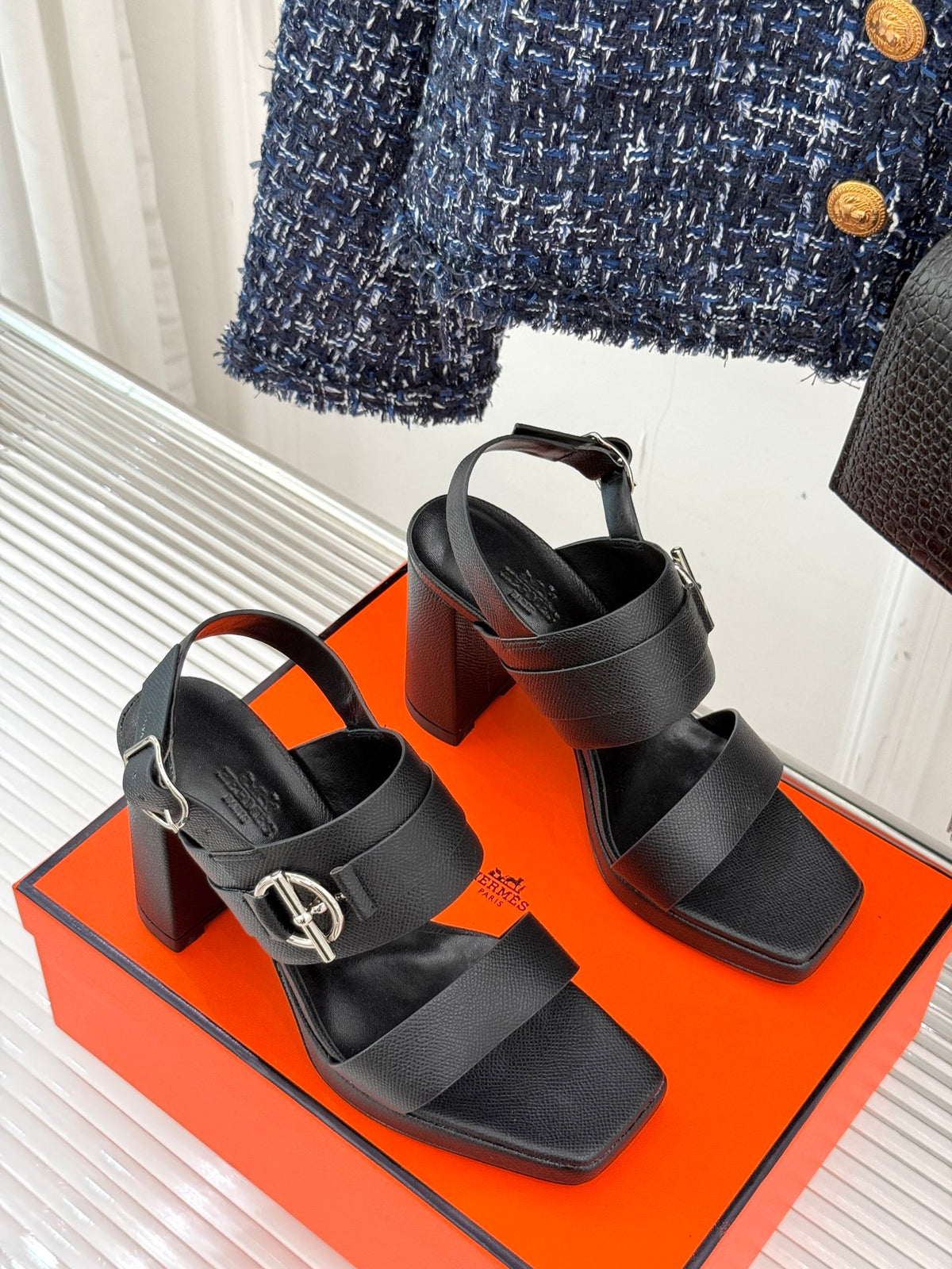 H Classic Block Heel High Heel Sandals 072505208