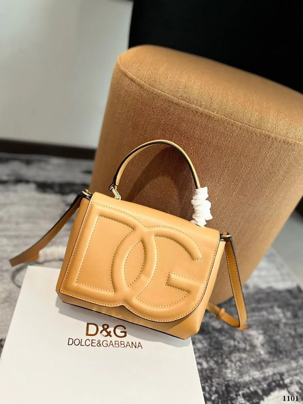New Fashion Portable Crossbody Bag Simple Style Small Square Bag 1024071523