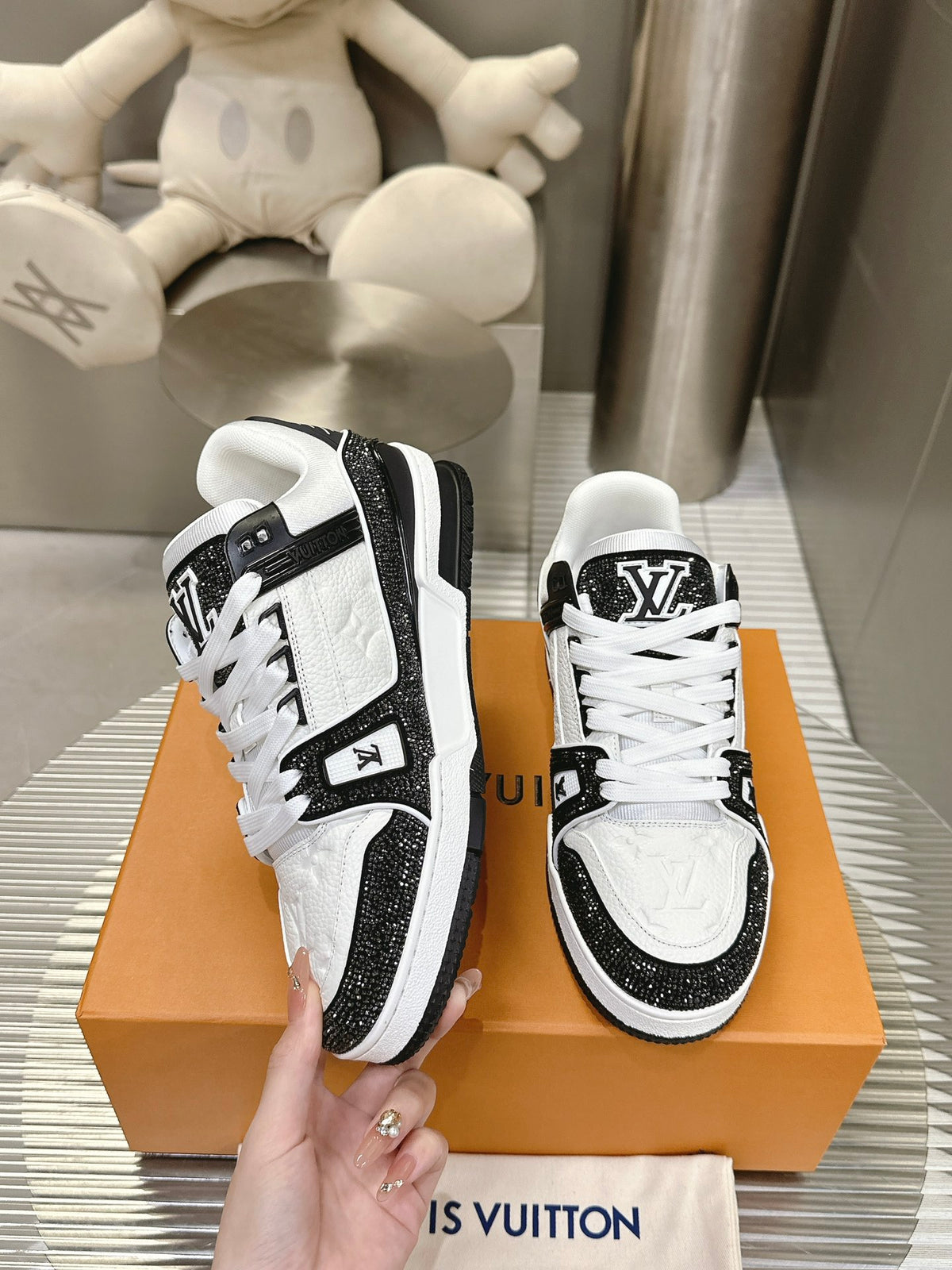 L trainer fashion diamond sneakers 0725032601