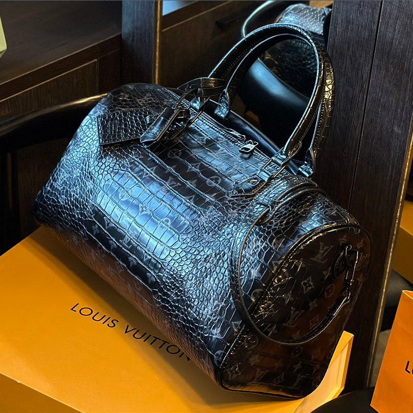 L Limited Edition Crocodile Pattern Travel Bag XC24092305