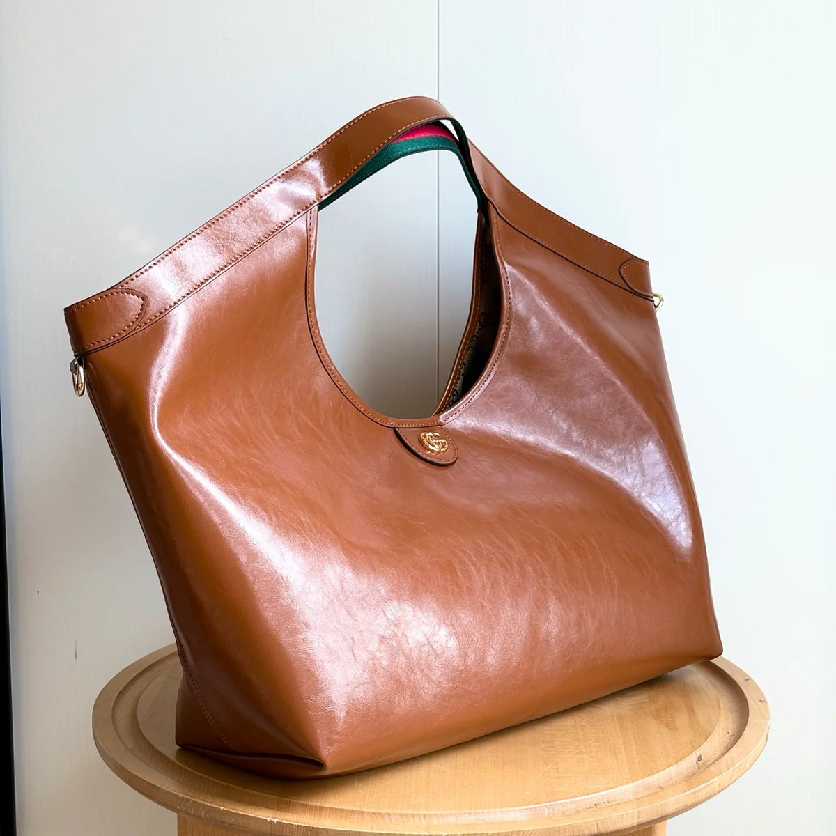 Stylish and casual large capacity crossbody bag 1425122311