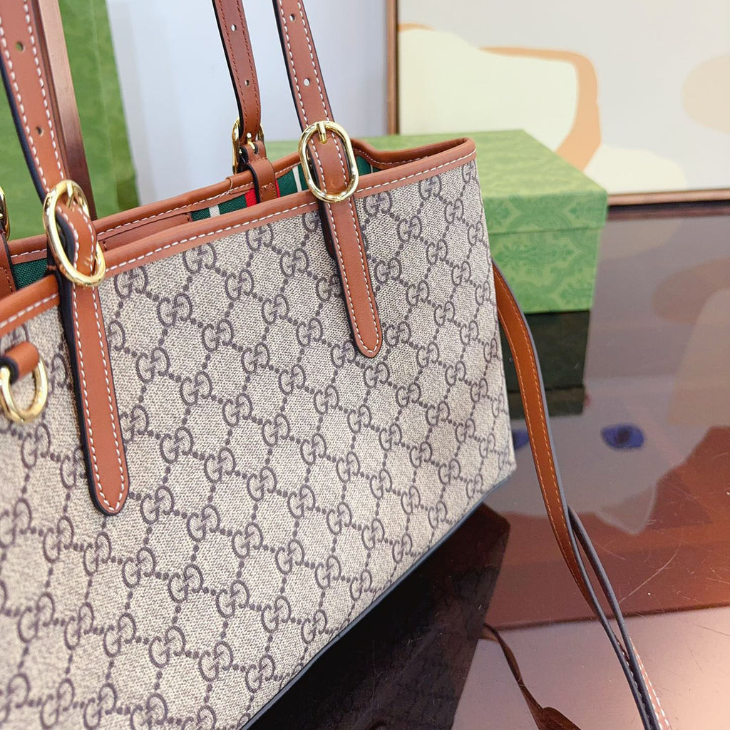 Classic Exquisite Double G Tote XC24092435