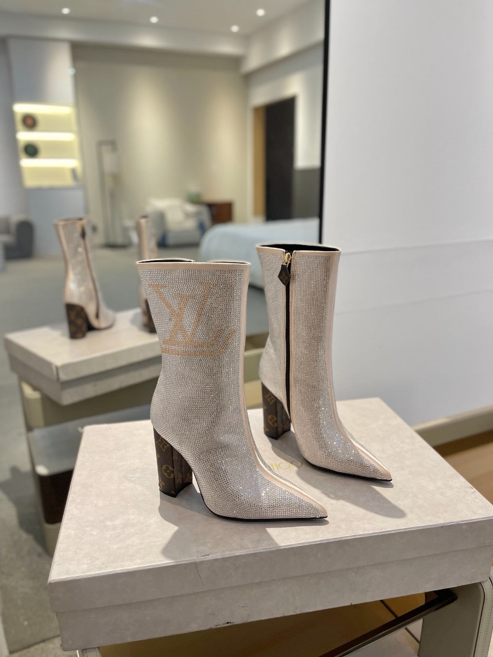L fashion rhinestone high-heeled mid-calf boots 0724102305