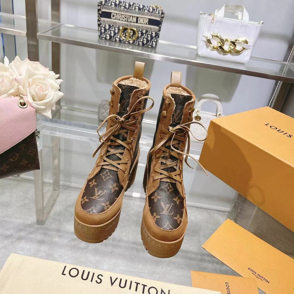 Fashion classic printed women's boots 1023120415
