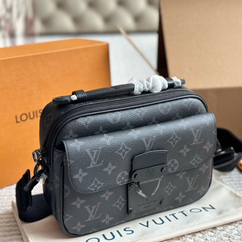 L 24SS Stylish messenger bag fb0424081306