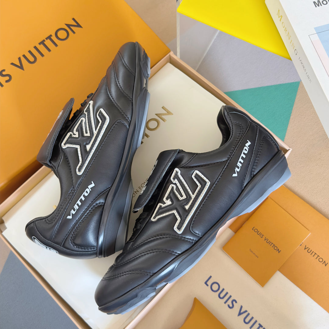 L-Footprint Series Couples Football Shoes 0725021401