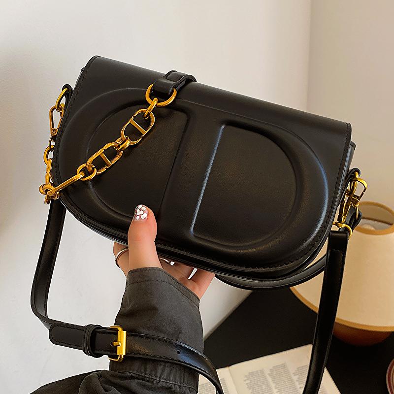 New Fashion Shoulder Crossbody Saddle Bag 1024070320