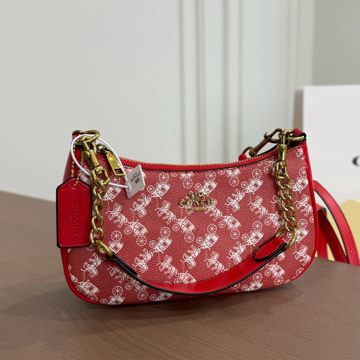 Ruby-colored mahjong bag 1426020509