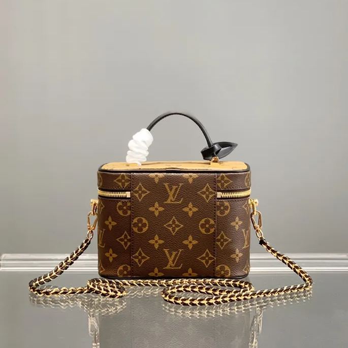 Luxury-VL VANITY Small Handbag Cosmetic Bag PD0423081608