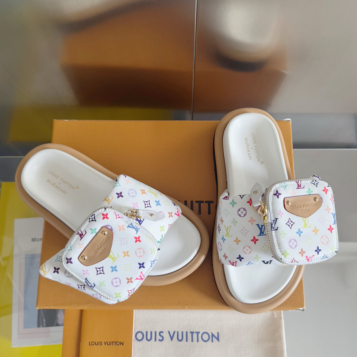 L Velcro Wallet Flat Sandals 0725021904