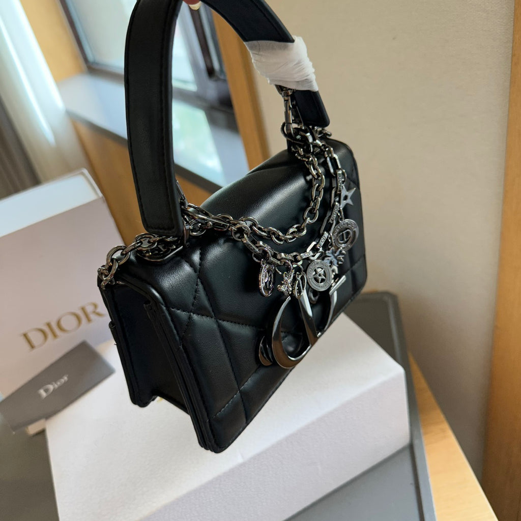 DIO New fashionable cannage chain bag fb0424091103