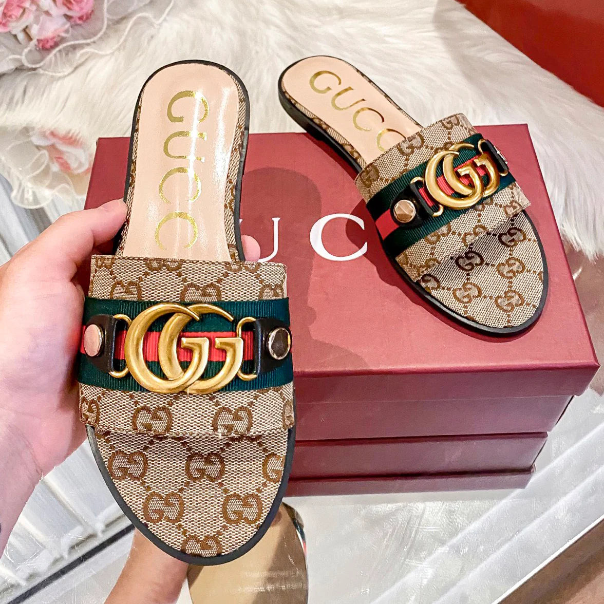 Classic Logo Woven Sandals 1025070209