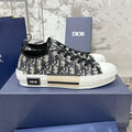 CD B23 Low-Top Sneaker 1824120910