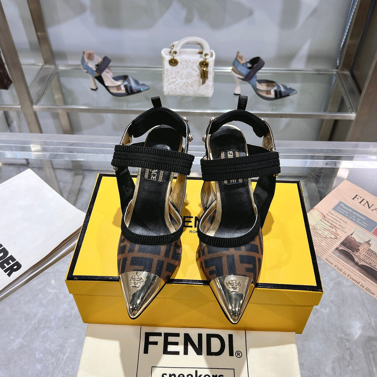 fashion printed pointed high heels 0725031801