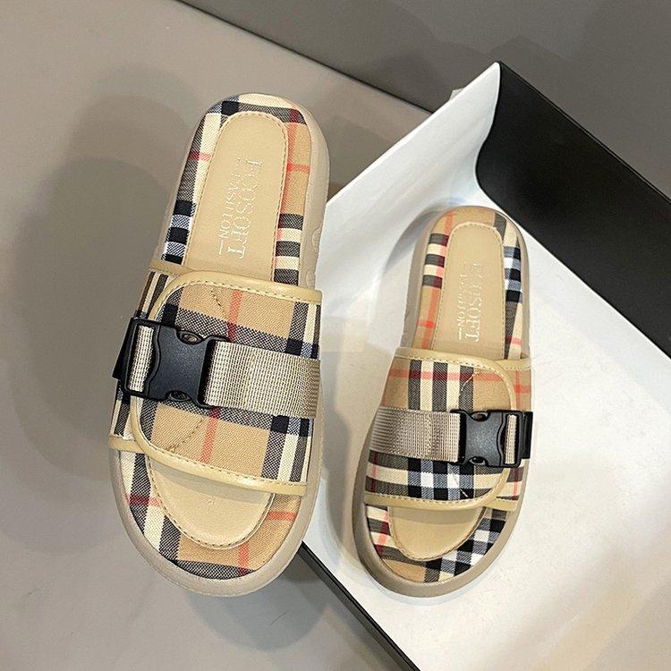 Fashionable plaid classic platform sandals 1024022104