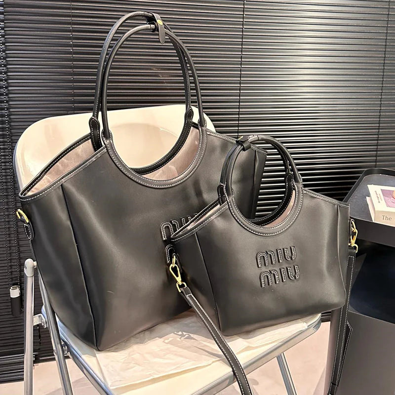 New Black crossbody bag 10CG24092615