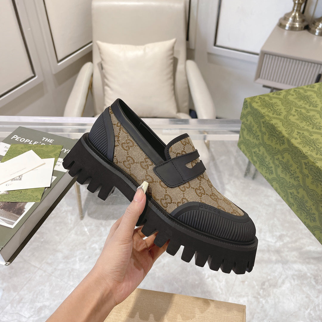 G fashionable rubber sole printed slip-on shoes XC0723110305