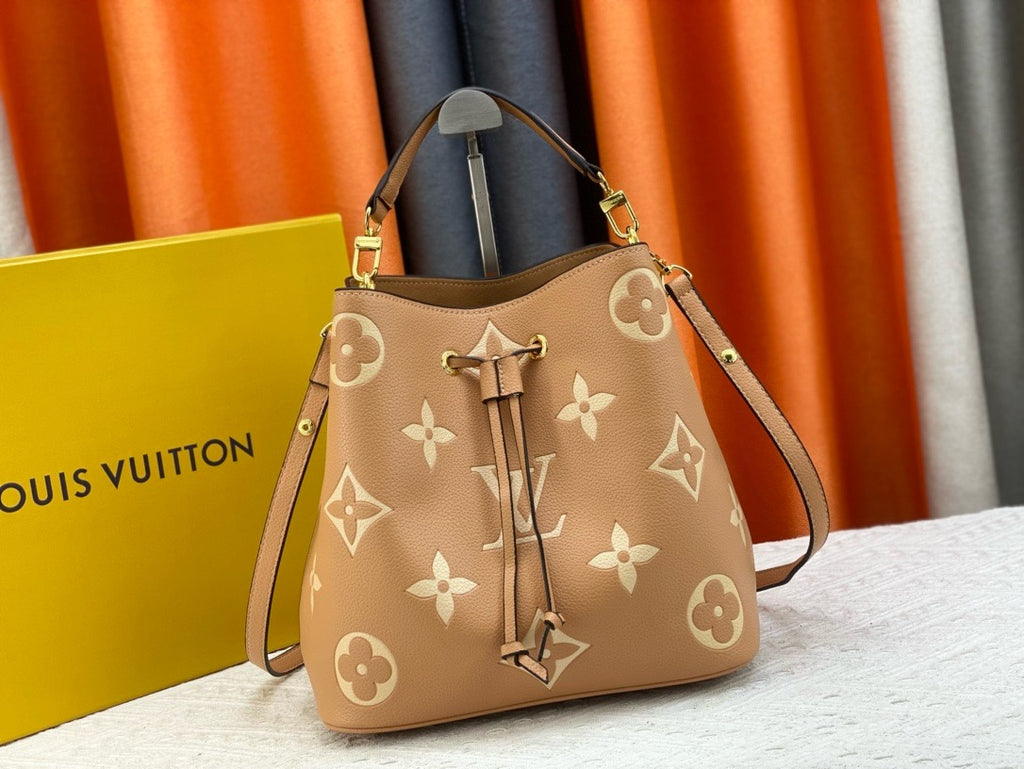 V fashion bucket bag 0724032601