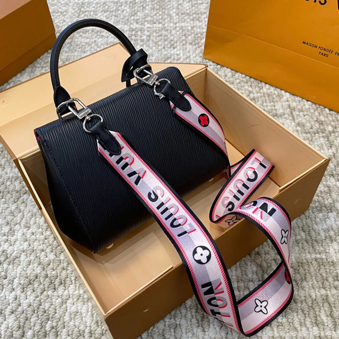 New fashionable versatile crossbody bag 1024020707