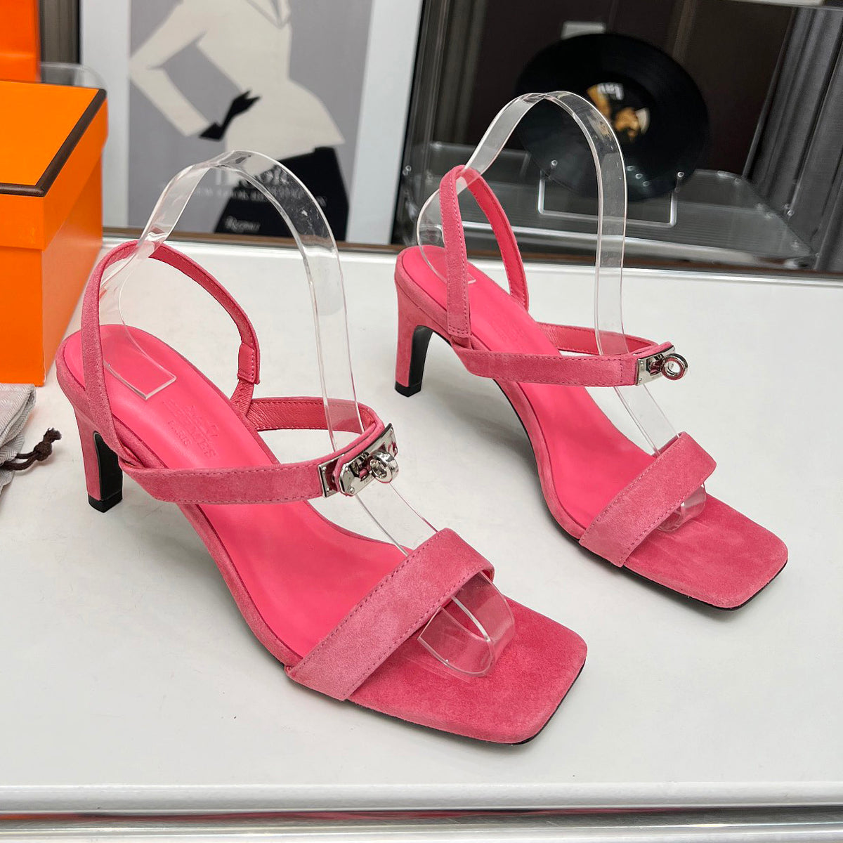 HM classic buckle sandals 1824062606